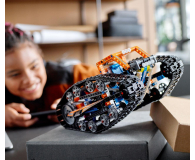 LEGO Technic 42140 Pojazd sterowany aplikacją - 1035630 - zdjęcie 2